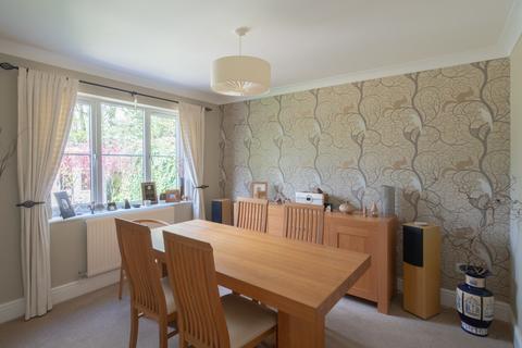 4 bedroom detached house for sale - Suffolk Close, Melton Mowbray