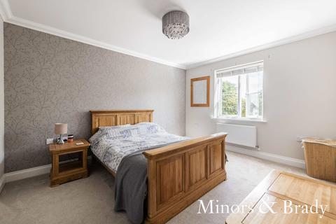 5 Canary Close, Hockering, Dereham, NR20 3FA
