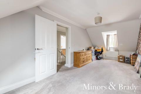 5 Canary Close, Hockering, Dereham, NR20 3FA