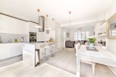 17 Abercairn Road, London, SW16 5AE