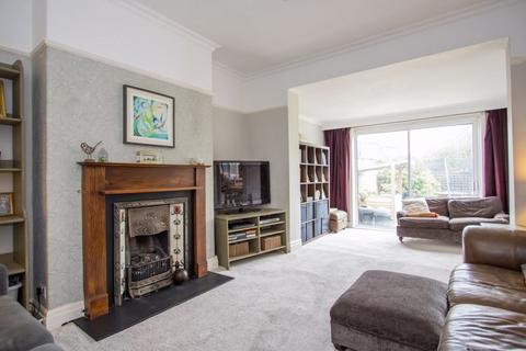 32 Baron Road, Penarth, CF64 3UE