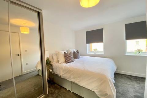 13 Siddeley Road, Crayford, Dartford, DA1 4FX