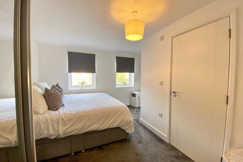 13 Siddeley Road, Crayford, Dartford, DA1 4FX