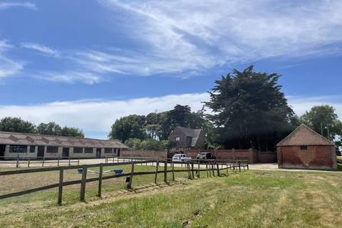 3 bedroom equestrian property for sale - Chilling Lane, Warsash