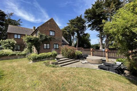 undefined, Chilling Lane, Warsash