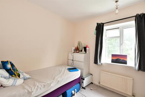 28 Lukin Crescent, London, E4 6NN
