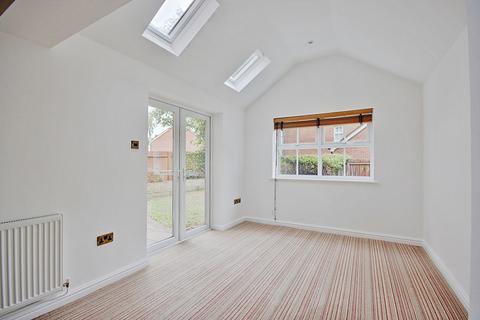 Birch House Birch Lane, Severn Stoke, Worcester, WR8 9DN