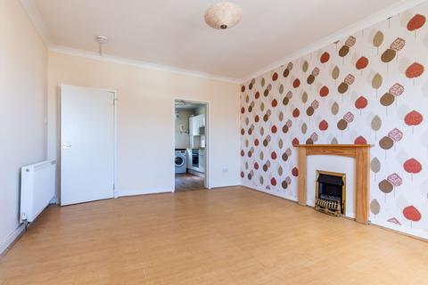 3 bedroom flat for sale - Broomhouse Avenue, Broomhouse, Edinburgh, EH11