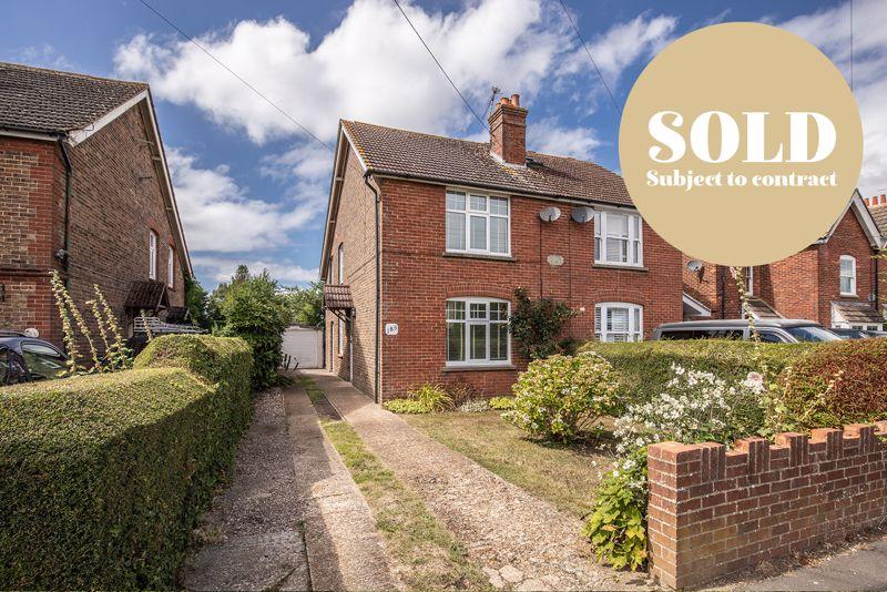 Cuckfield Road, Hurstpierpoint 3 bed semidetached house for sale £