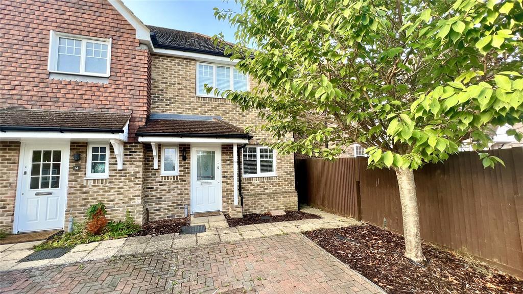 Heather Hill Close, Earley, Reading... 2 bed semi-detached house - £390,000