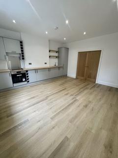 Studio to rent, Apartment 3, 15 Longley Road, Worsley