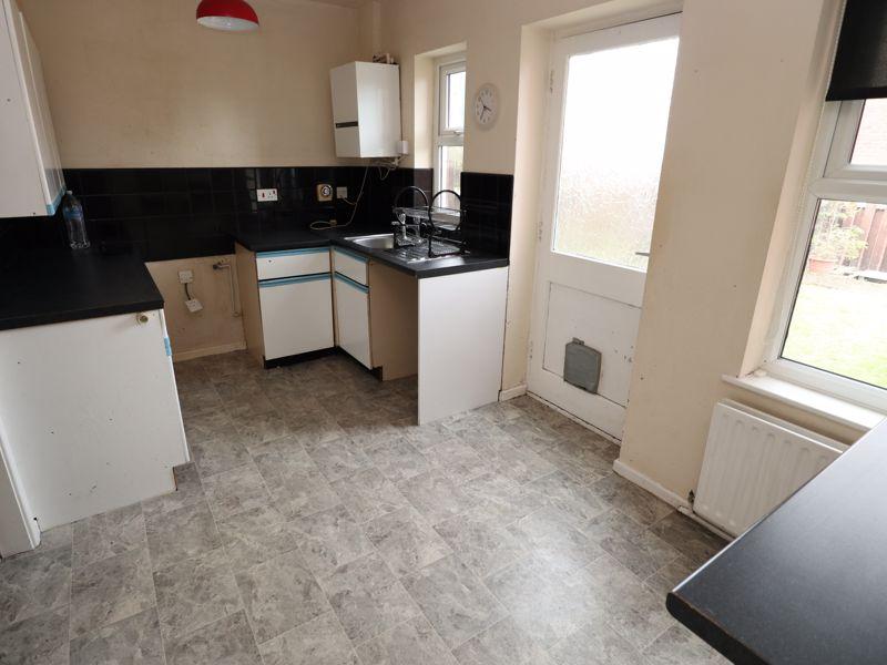 Byron Street, Macclesfield 2 bed terraced house for sale £140,000