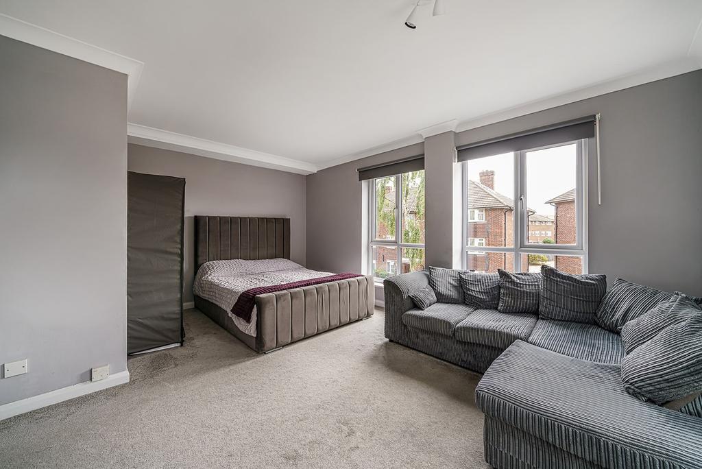 The Alders, West Wickham, BR4 Studio £249,950