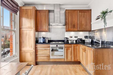 Flat 4, 24 Weston Park, London, N8 9TJ