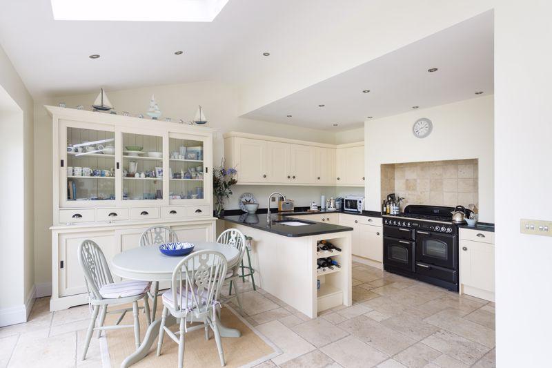Glebe Road, Long Ashton 4 bed semidetached house £875,000