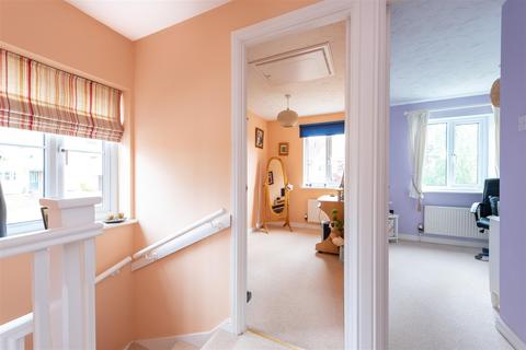 2 Banks Close, Hadleigh, Ipswich, IP7 5RX