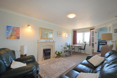 2 bedroom flat for sale, Dacre Street, Morpeth