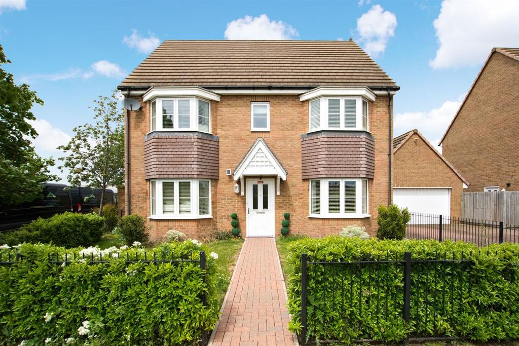 Lawson Road, DA1 5FZ 4 bed detached house £2,300 pcm (£531 pw)