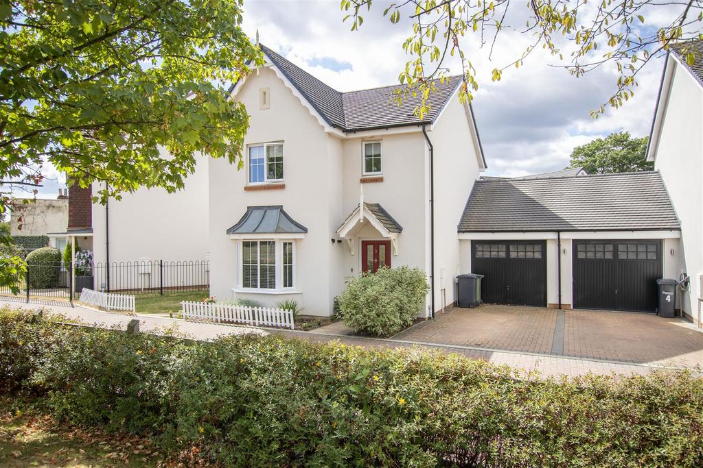 Durham Lane, Cheshunt 3 bed detached house £599,500