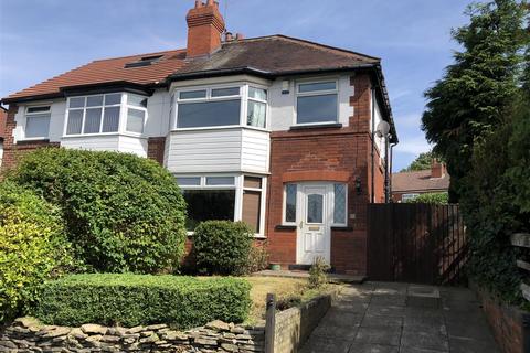 17 Carrholm Road, Leeds, LS7 2NQ