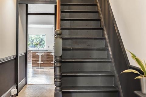 73 Alexandra Road, Reading, RG1 5PS