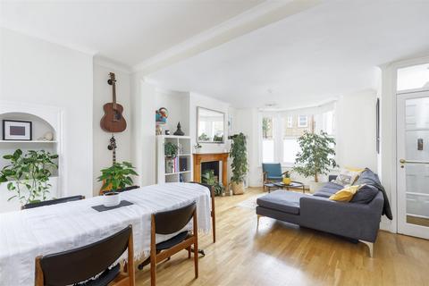 21 Ackmar Road, London, SW6 4UP