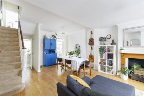 21 Ackmar Road, London, SW6 4UP