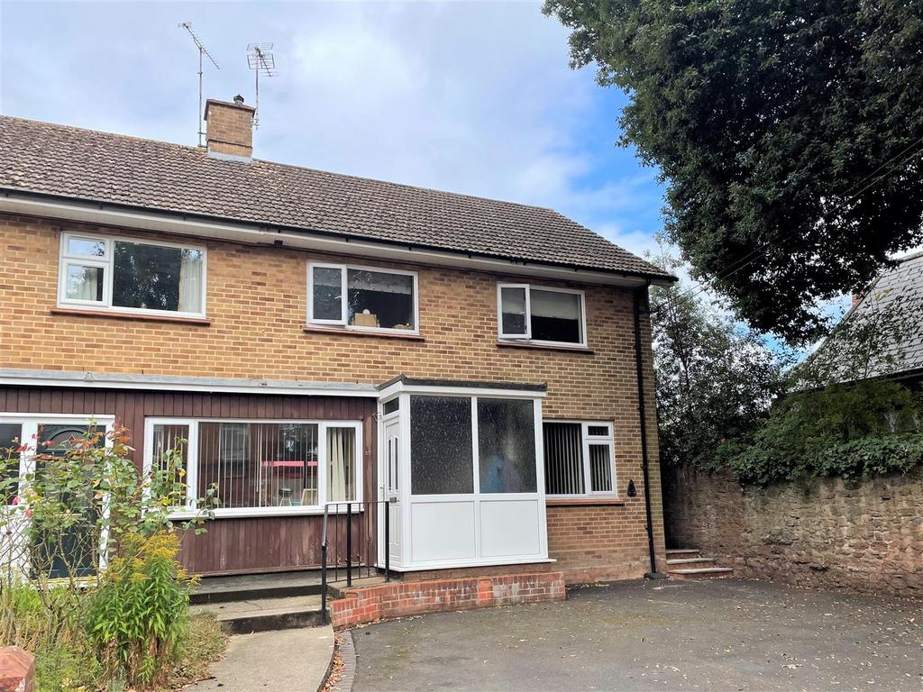 North Street, Wellington 3 bed semidetached house for sale £295,000
