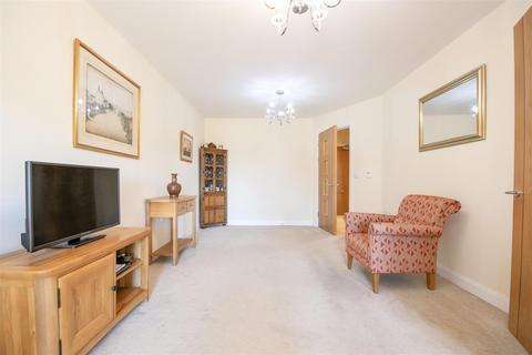 1 bedroom apartment for sale - Parkland Place, Shortmead Street, Biggleswade, Bedfordshire, SG18 0RE