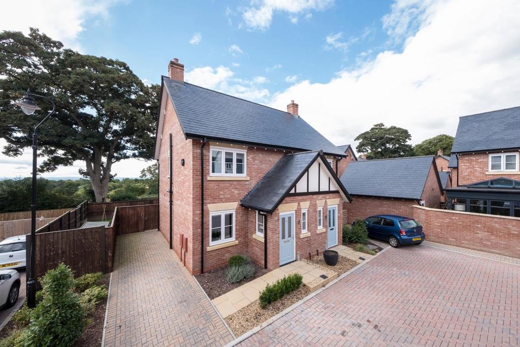 Daffodil Lane, Tarporley 3 bed semidetached house for sale £415,000
