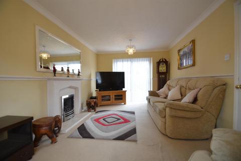 3 Cornish Close, Shefford, SG17 5JT