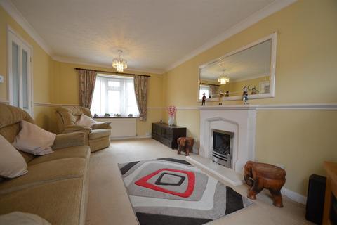 3 Cornish Close, Shefford, SG17 5JT