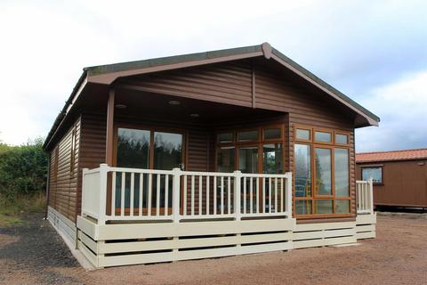 2 bedroom detached bungalow for sale, Penrhos Park Lodges, Meifod