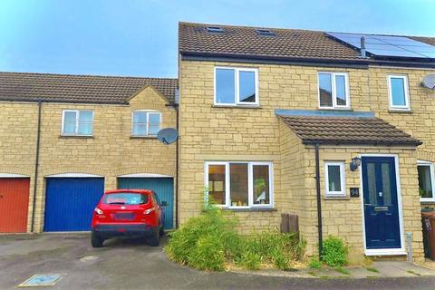 4 bedroom semi-detached house for sale - Avocet Way, Bicester