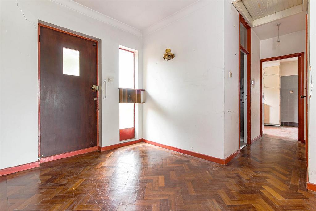 Hall2.jpg