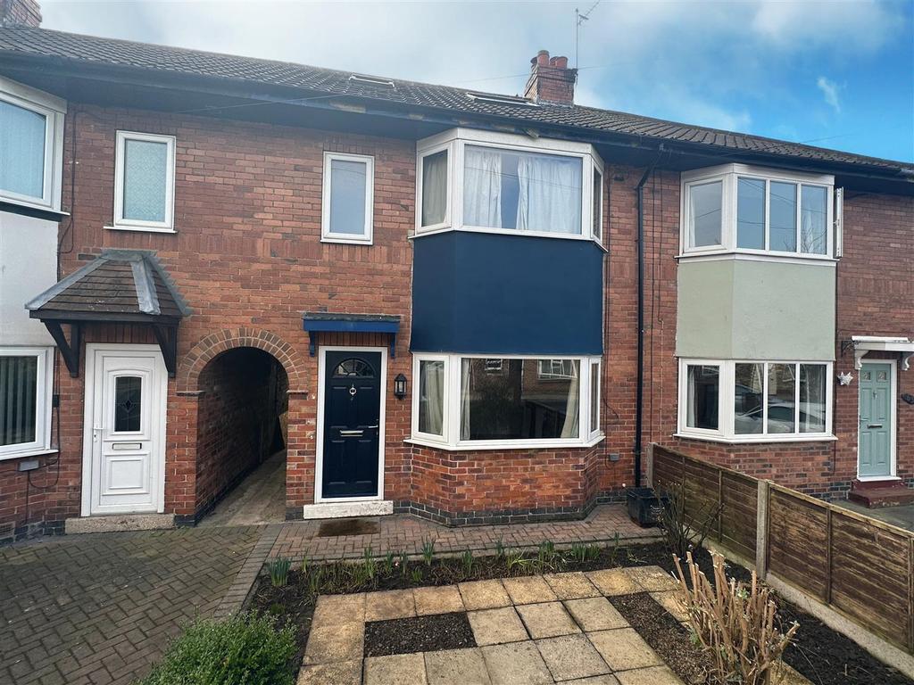 Garfield Terrace, York 2 bed house £300,000