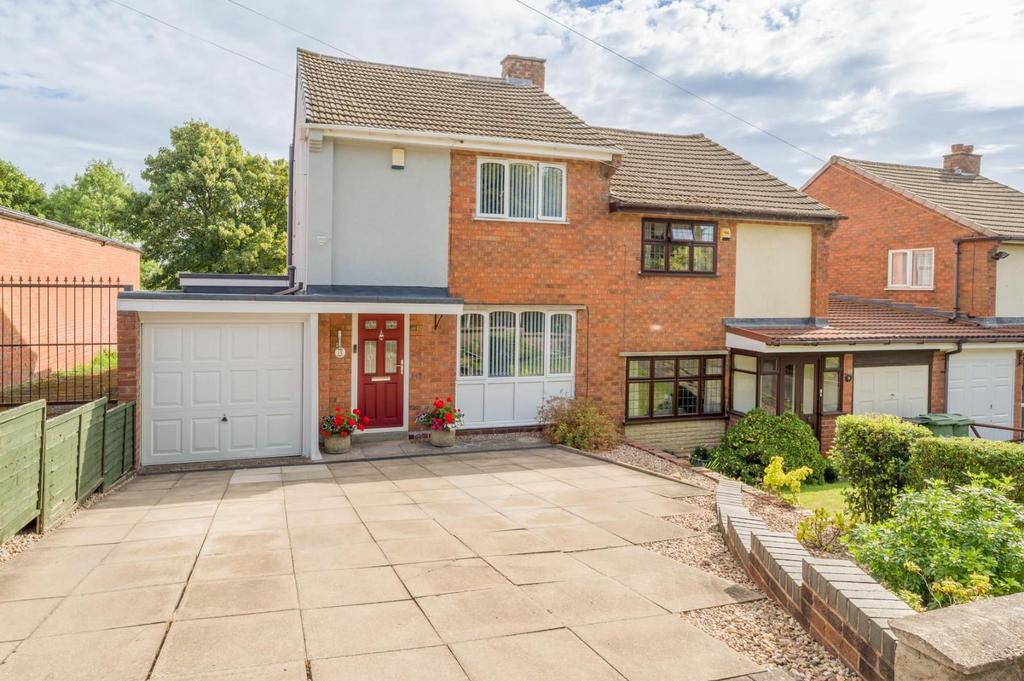 Parkes Lane, Dudley, DY3 1AQ 2 bed semidetached house for sale £250,000