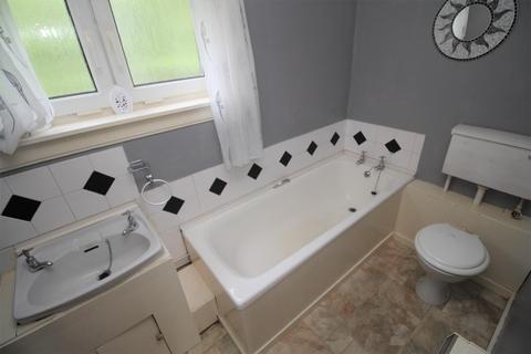 92 Bow Road, Greenock, PA16 7DX