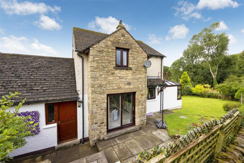 4 Harley Close, Low Bentham 3 bed link detached house for sale £250,000