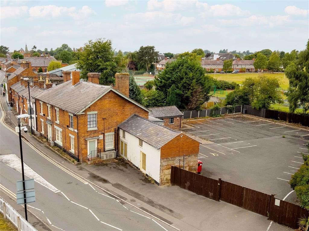 Aston Street, Wem, SY4 Townhouse £350,000