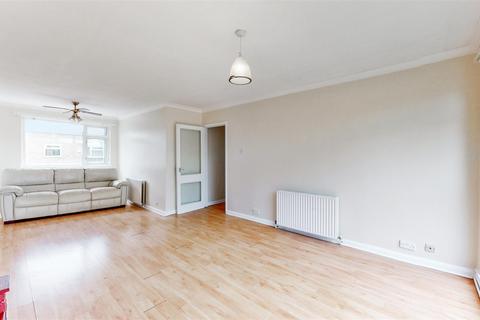 15 Thomas A Beckett Close, Wembley, HA0 2SH