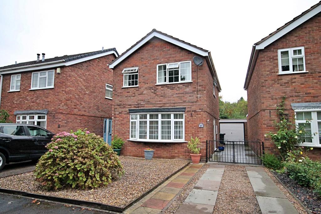 Aitken Close, Tamworth 3 bed detached house for sale £270,000