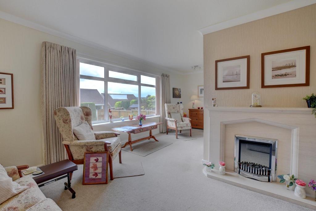 Highfield Avenue, Burnley 2 bed detached bungalow £219,950