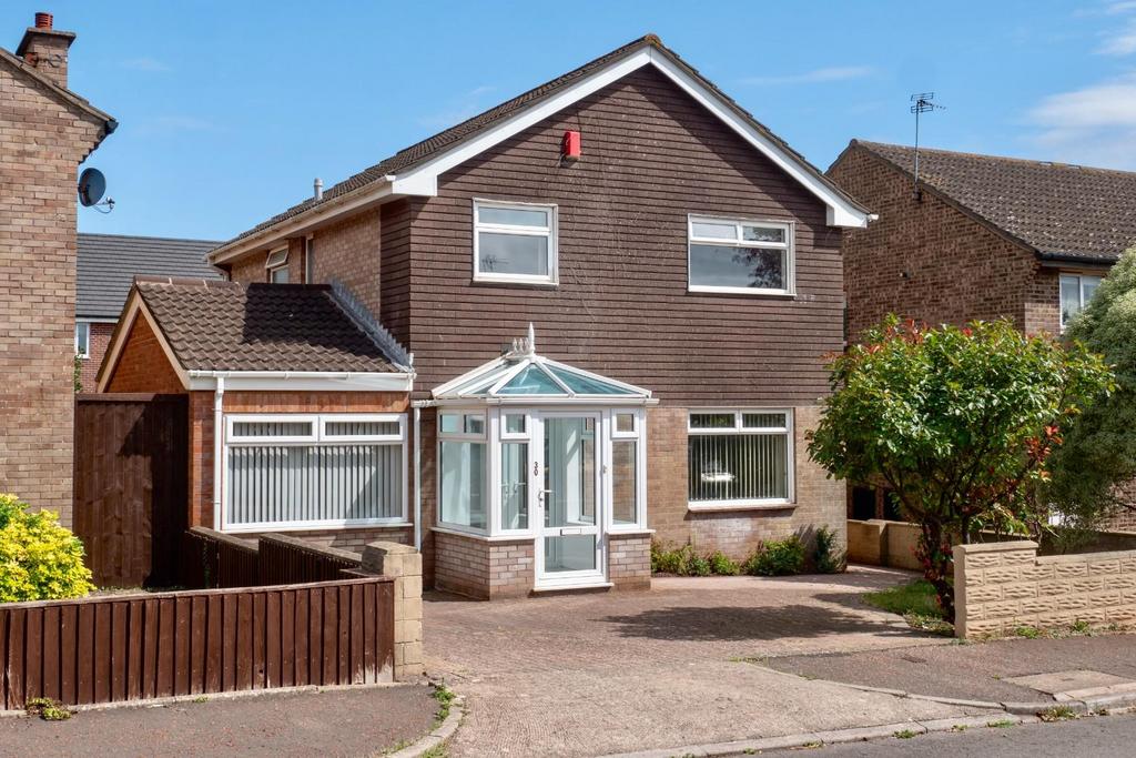 Slade Close, Sully 4 bed detached house for sale £380,000