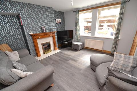 67 Thackeray Road, Bradford, BD10 0JR