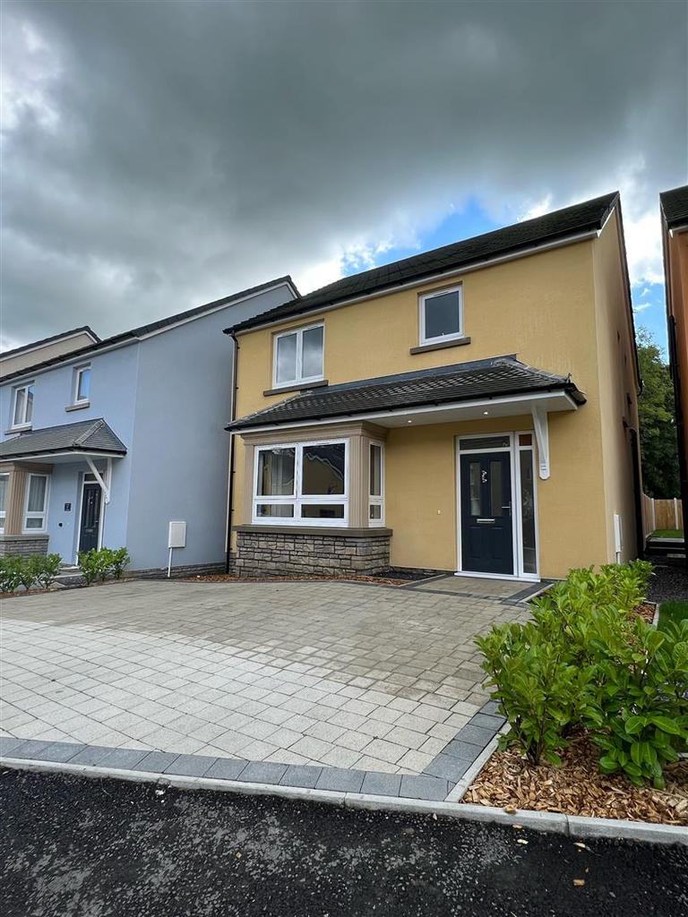 PLOT 16, Bronwydd Road, Carmarthen 4 bed detached house £395,000