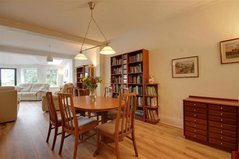 44 Riplingham Road, Kirk Ella, Hull, HU10 7TP