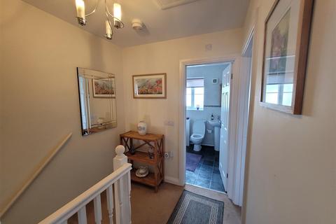 12 Glenfields Road, Haverfordwest, SA61 1EB
