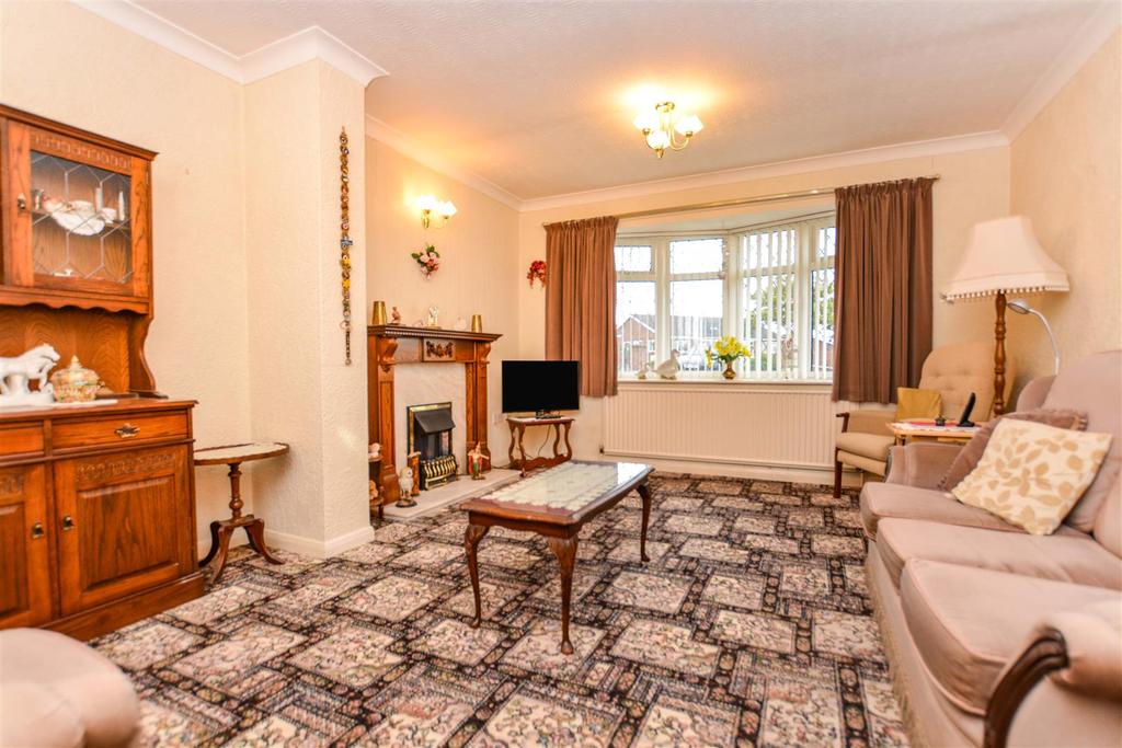 Valley View Drive, Scunthorpe 3 bed semidetached bungalow £185,000