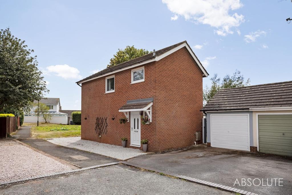 Hookhills, Paignton 3 bed detached house for sale £325,000